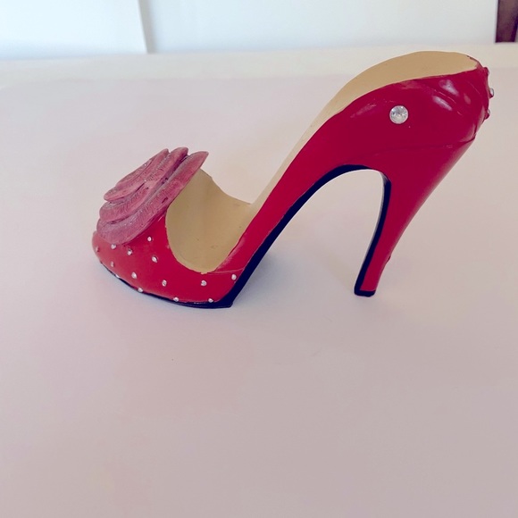 Porcelain High heel cell phone/glasses holder. Adorable/New - Picture 9 of 11